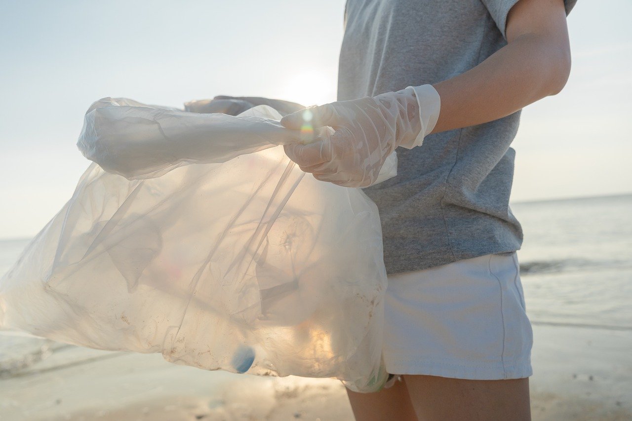 3 reasons to support the cause of beach-clean ups!